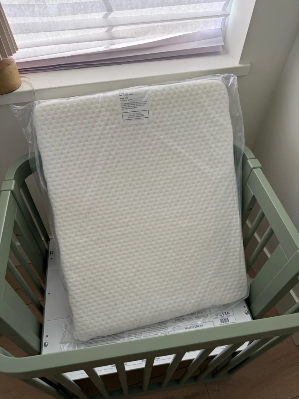 Nestig Mini Crib Mattress - Picture 2 of 3